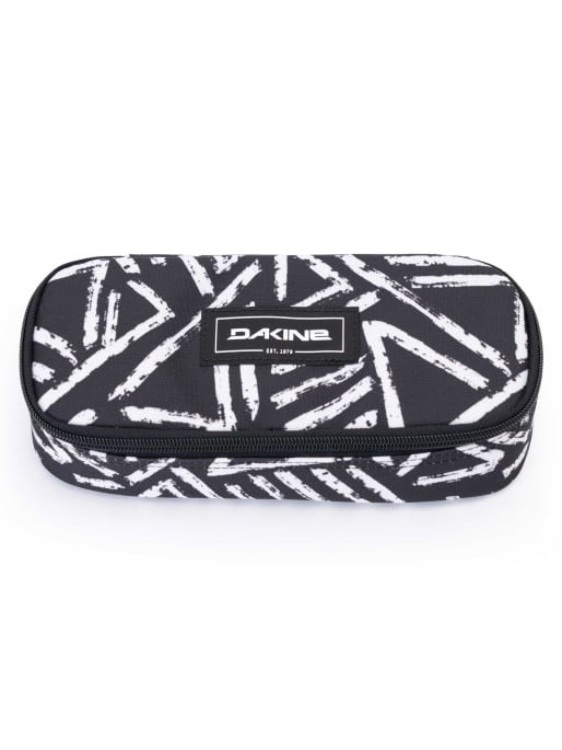 DAKINE SCHOOL CASE