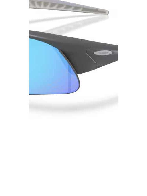 OAKLEY