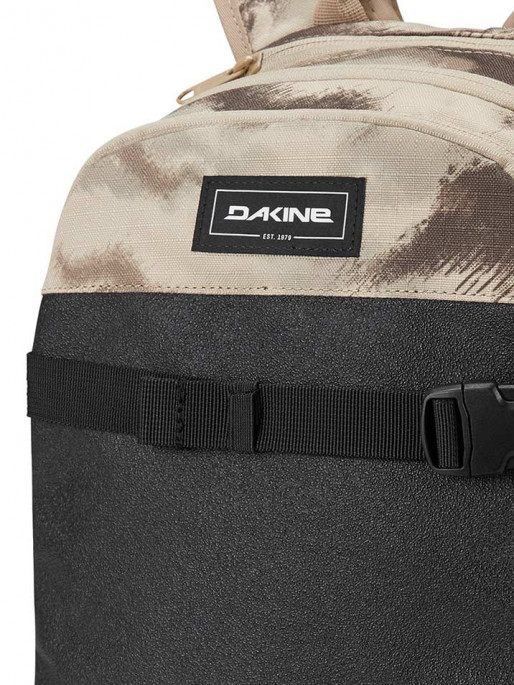 DAKINE URBN MISSION PACK 22L Backpack