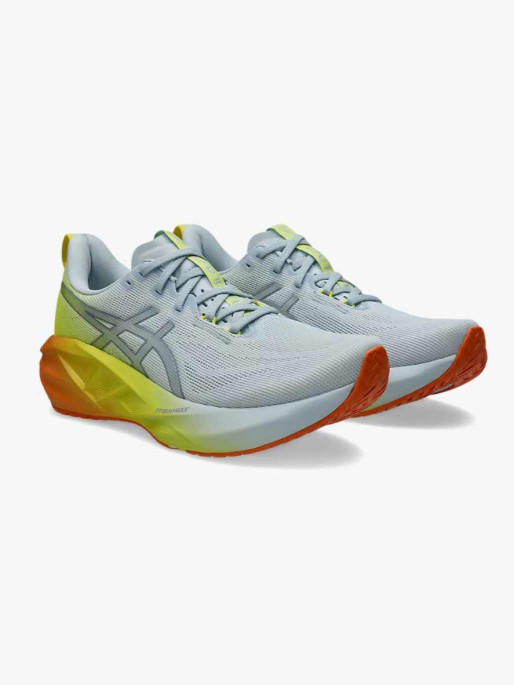 ASICS Обувки NOVABLAST 5