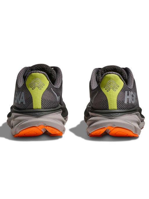 HOKA ONE ONE