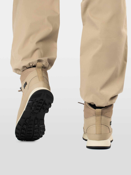 HELLY HANSEN