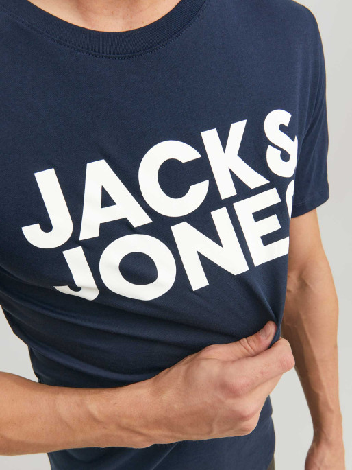 JACK & JONES