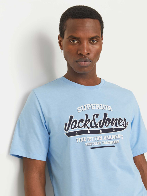 JACK & JONES