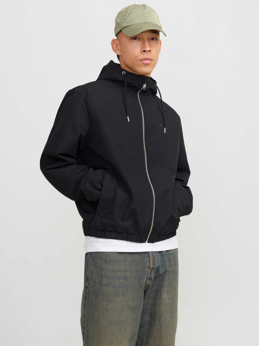 JACK & JONES