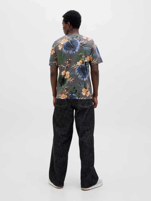 JACK & JONES