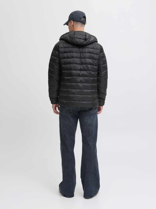 JACK & JONES
