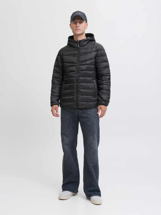 JACK & JONES
