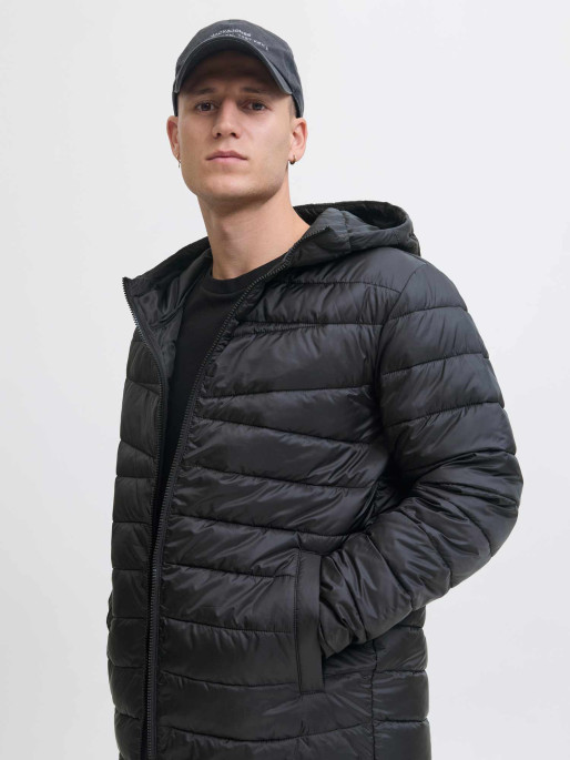 JACK & JONES