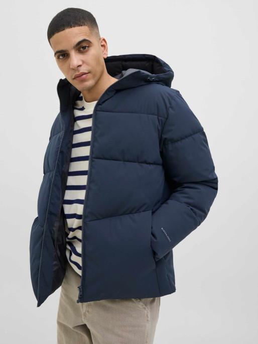 JACK & JONES