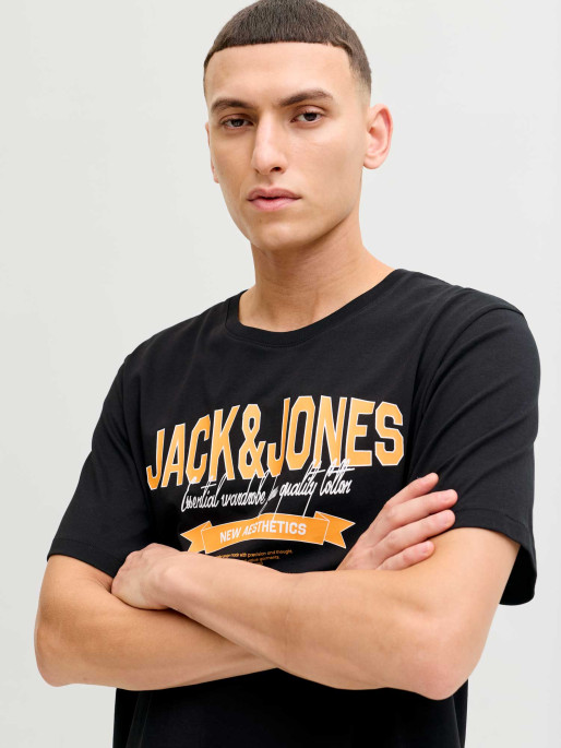 JACK & JONES