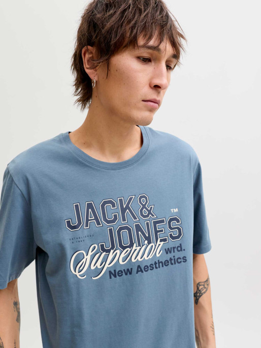 JACK & JONES