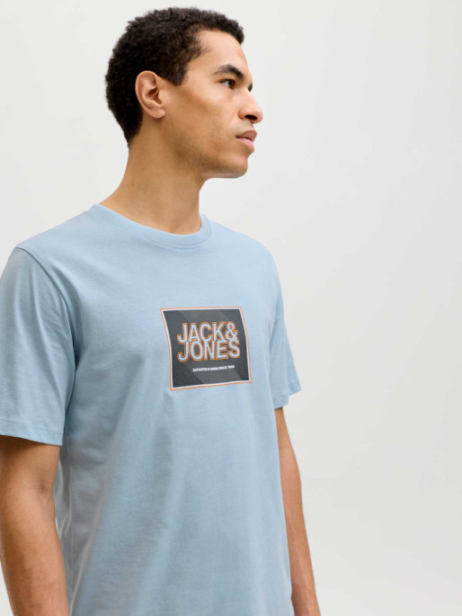 JACK & JONES