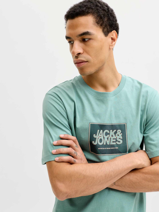 JACK & JONES