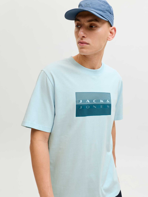 JACK & JONES