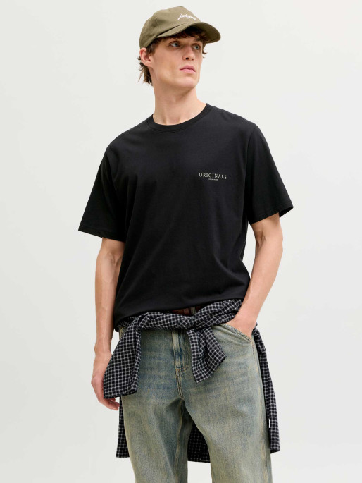 JACK AND JONES