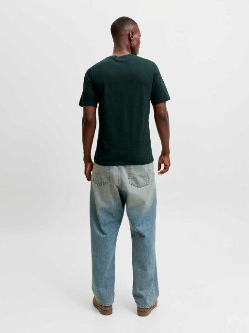 JACK AND JONES