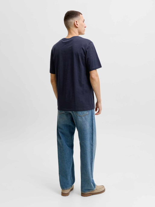 JACK AND JONES