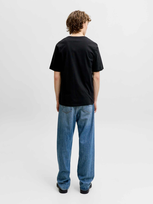 JACK AND JONES