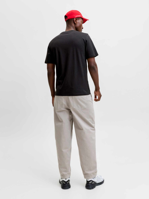 JACK AND JONES