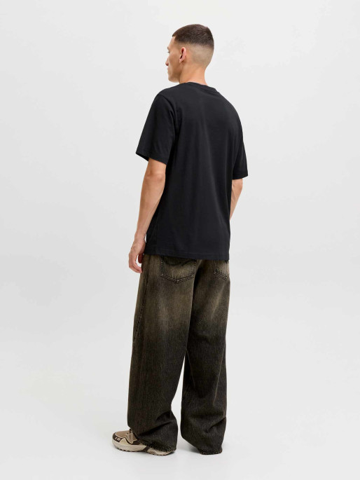 JACK AND JONES