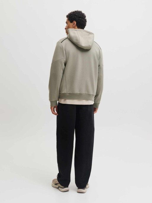 JACK AND JONES