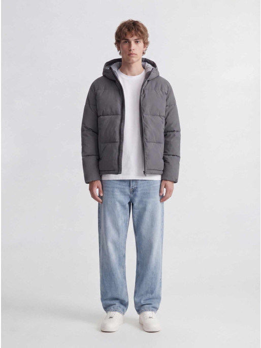 JACK AND JONES