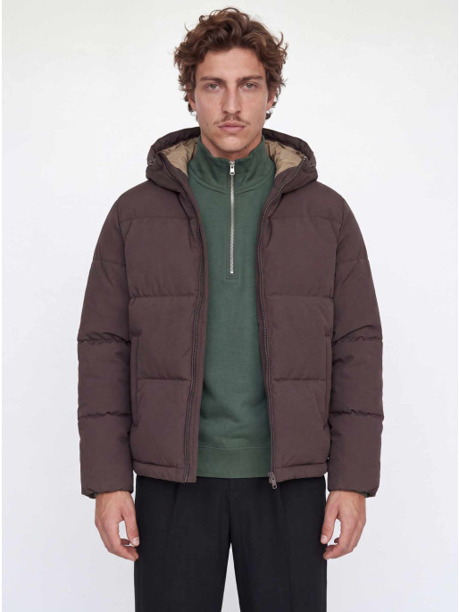 JACK AND JONES