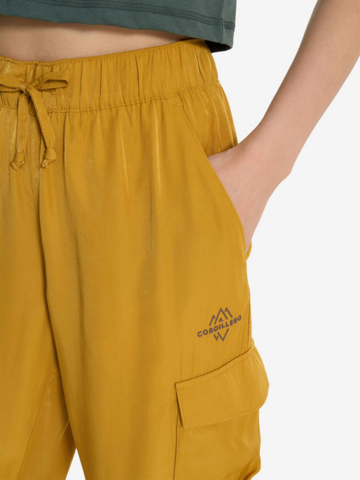 CORDILLERO Pantaloni Travel Female