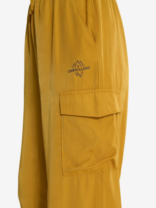 CORDILLERO Pantaloni Travel Female