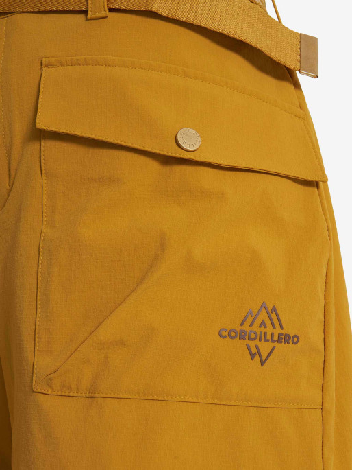 CORDILLERO Pantaloni scurti Travel Female