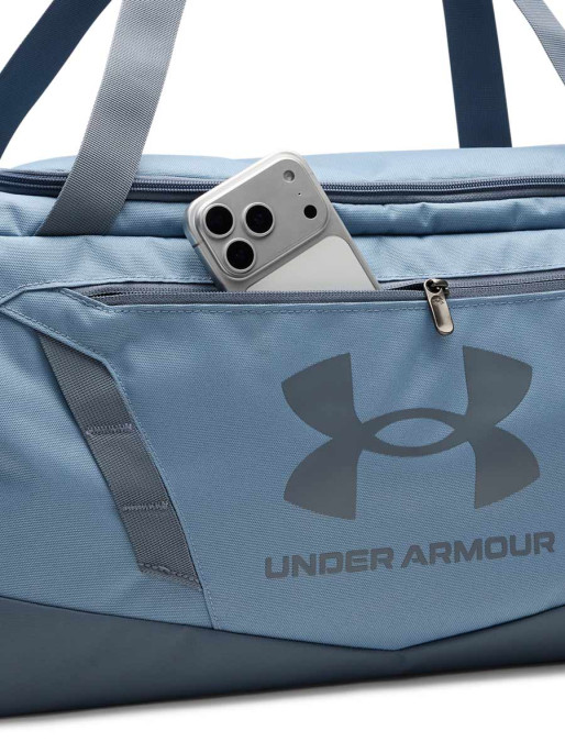 UNDER ARMOUR