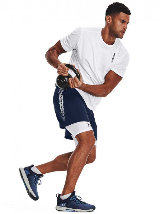 UNDER ARMOUR