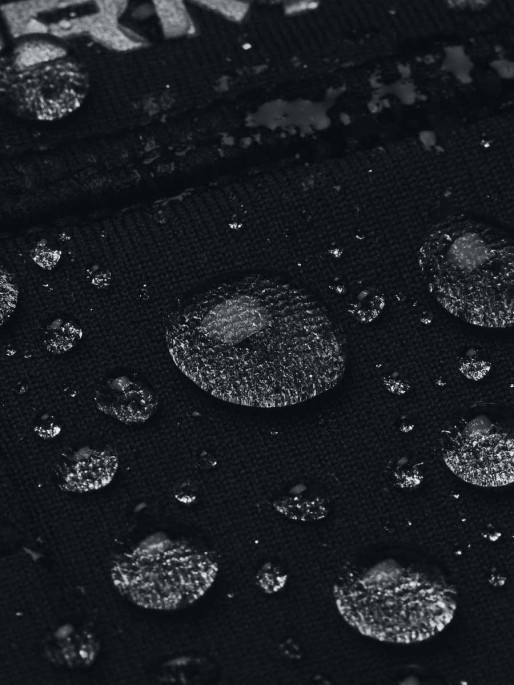 UNDER ARMOUR Fes Mens Storm Launch Beanie