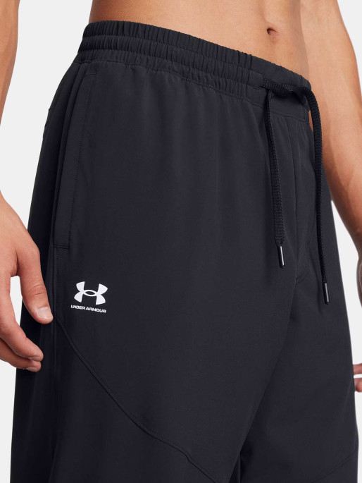 UNDER ARMOUR