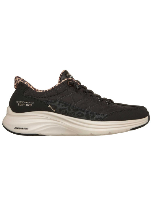 SKECHERS