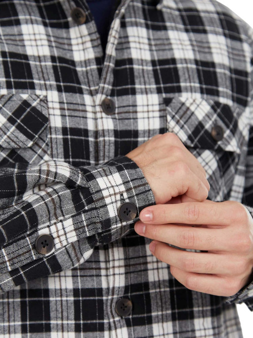 FUNDANGO Roddy Shirt