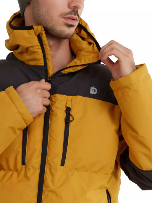 FUNDANGO Яке Navarro