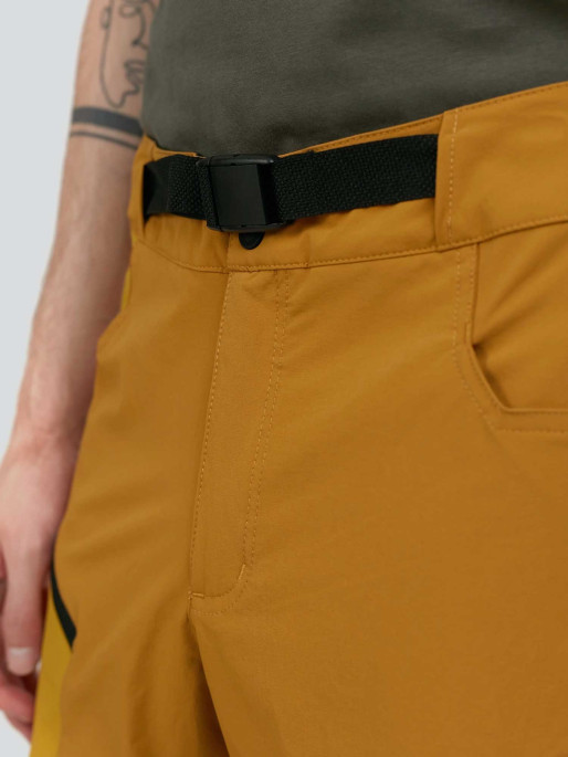 FUNDANGO Shorts Roger