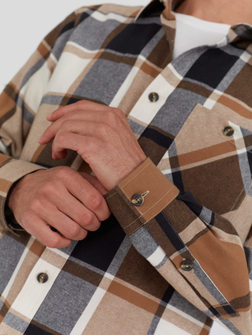 FUNDANGO Риза Harris