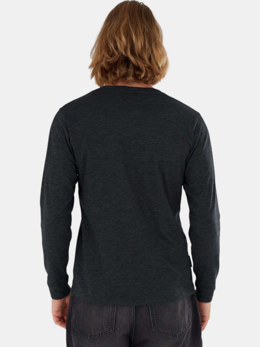 FUNDANGO Justin Longsleeve T-shirt