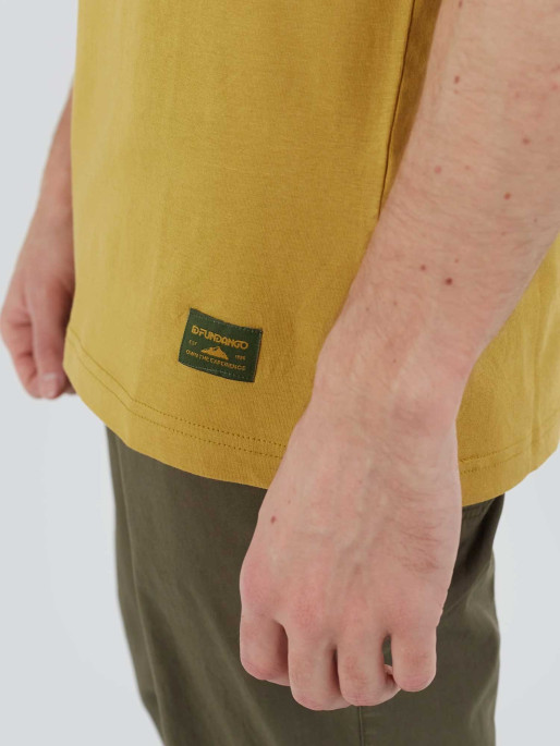 FUNDANGO T-shirt Round Graphic-T