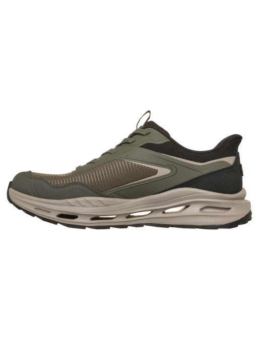 SKECHERS