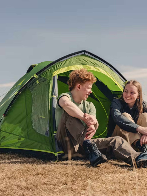 COLEMAN Cort Darwin 3+ Blackout