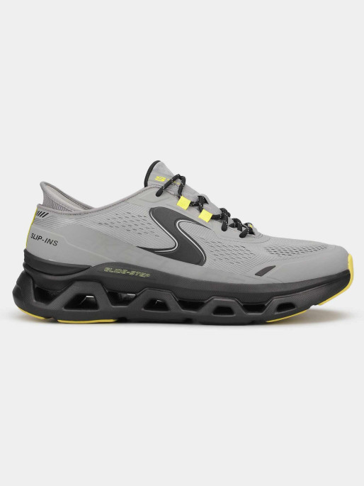 SKECHERS