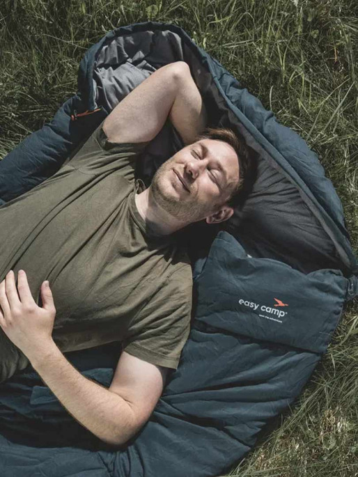 EASY CAMP