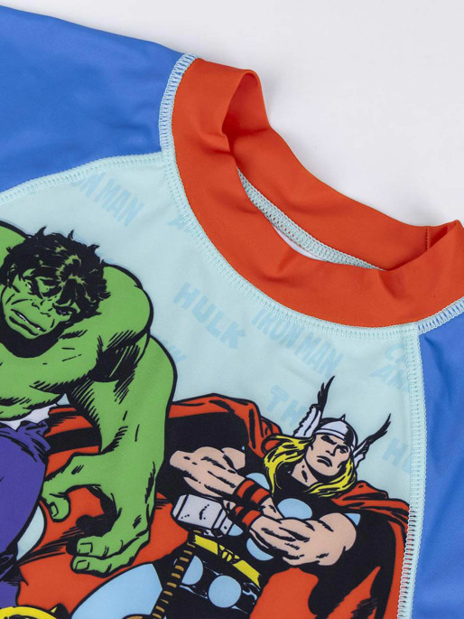 CERDA Dečija majica AVENGERS
