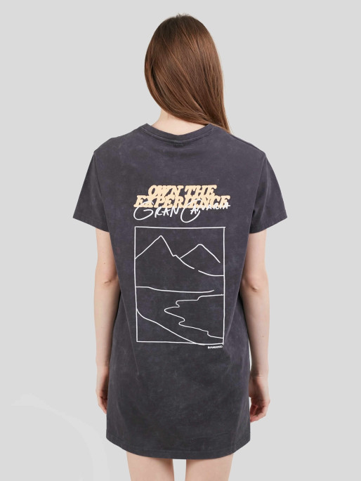 FUNDANGO Dress Swell Tee