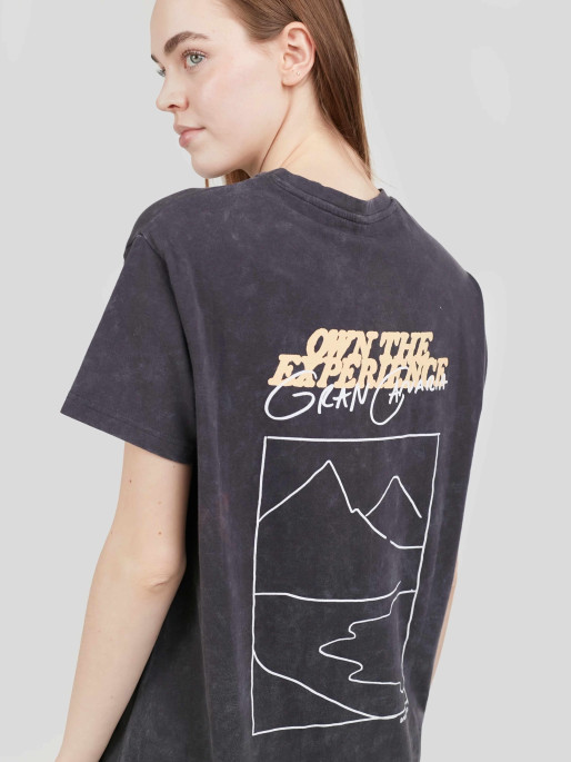 FUNDANGO Dress Swell Tee