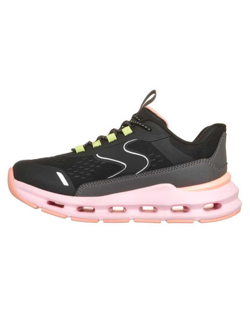 SKECHERS